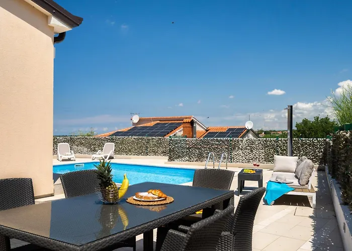 Villa Nina